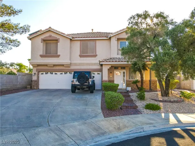 $699,900 | 233 Leaf Bud Court, Henderson, NV 89074