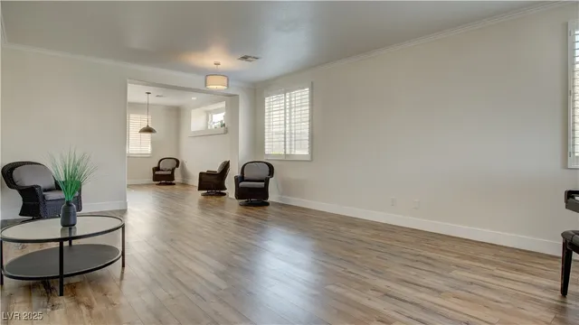 $699,900 | 233 Leaf Bud Court, Henderson, NV 89074