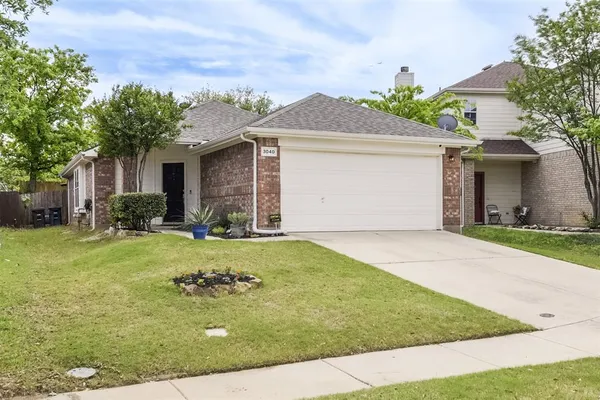 $305,000 | 3040 Spotted Owl Drive, Fort Worth, TX 76244