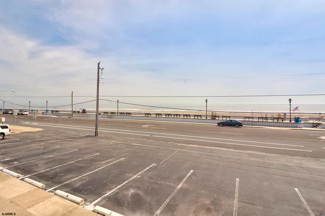 $2,900 | 1101 East Brigantine Avenue, Unit 4, Brigantine, NJ 08203