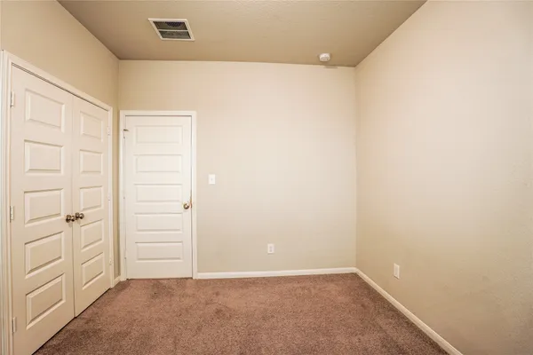 $2,200 | 8414 Quiet Bay Drive, Baytown, TX 77523