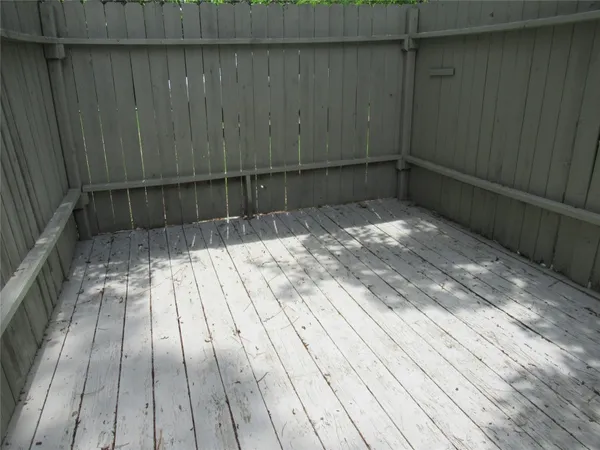 $169,000 | 184 Hickory Drive, Onalaska, TX 77360