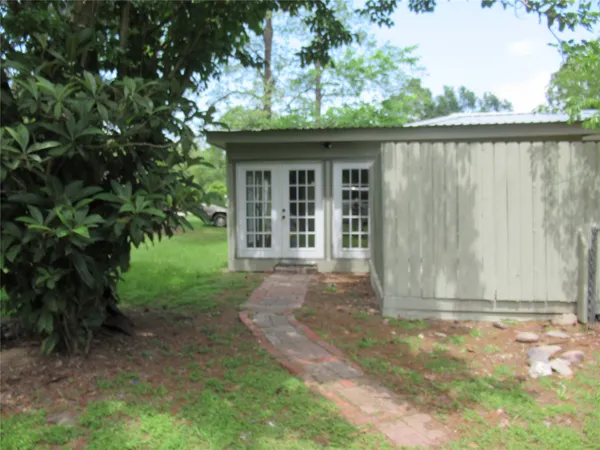 $169,000 | 184 Hickory Drive, Onalaska, TX 77360