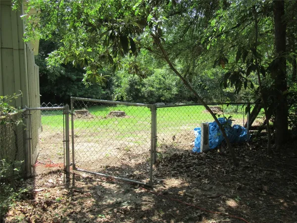 $169,000 | 184 Hickory Drive, Onalaska, TX 77360