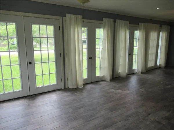 $169,000 | 184 Hickory Drive, Onalaska, TX 77360