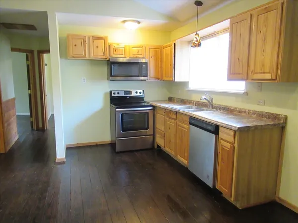 $169,000 | 184 Hickory Drive, Onalaska, TX 77360