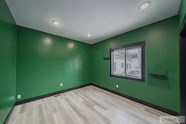 $335,000 | 352 7th Street, Idaho Falls, ID 83401