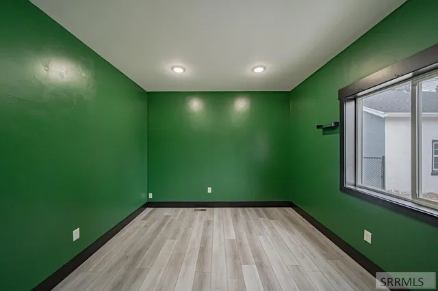 $335,000 | 352 7th Street, Idaho Falls, ID 83401