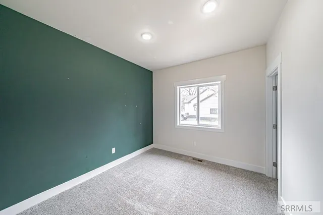 $335,000 | 352 7th Street, Idaho Falls, ID 83401