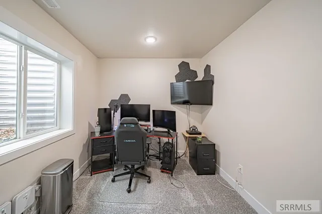 $335,000 | 352 7th Street, Idaho Falls, ID 83401