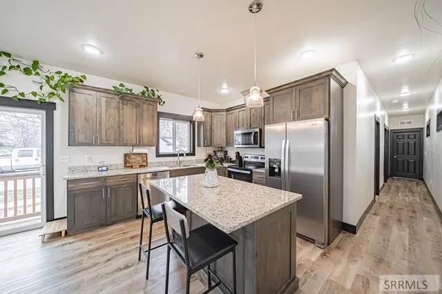 $335,000 | 352 7th Street, Idaho Falls, ID 83401