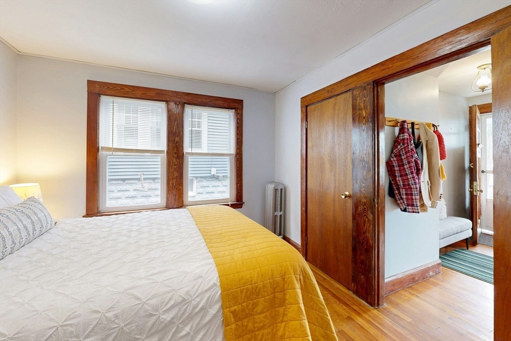 11 Sterling Street Somerville, MA 02144 - Photo 13 of 40
