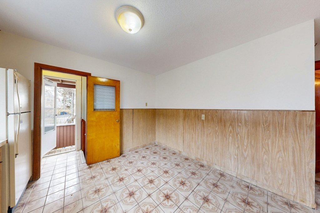 11 Sterling Street Somerville, MA 02144 - Photo 24 of 40