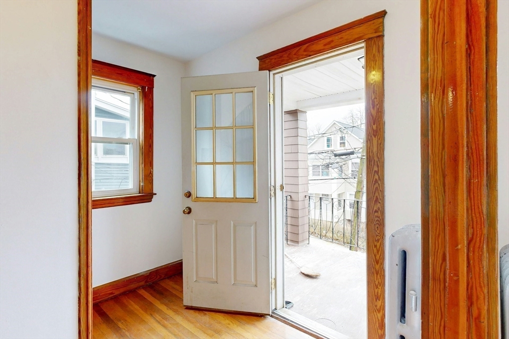11 Sterling Street Somerville, MA 02144 - Photo 27 of 40