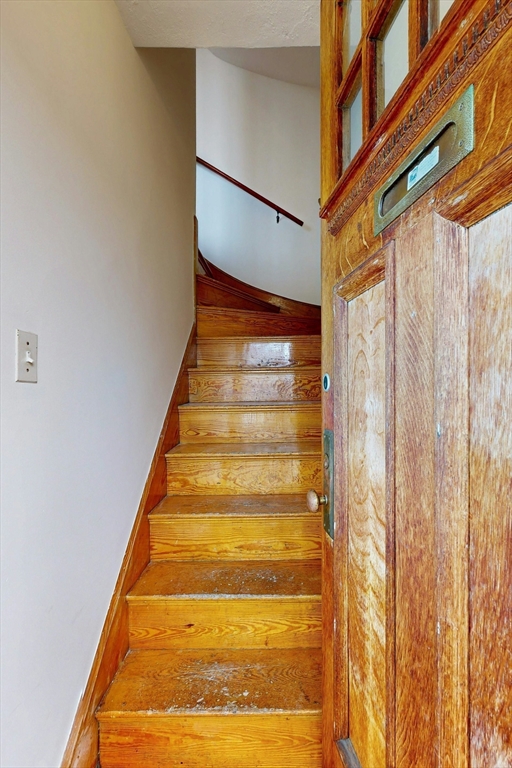 11 Sterling Street Somerville, MA 02144 - Photo 30 of 40