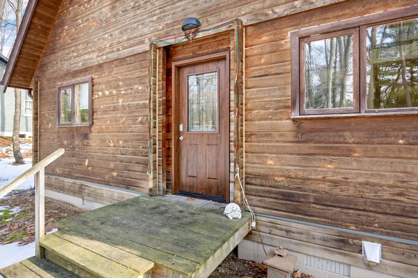 $379,900 | 6270 Kilkenny Drive, Canadian Lakes, MI 49346