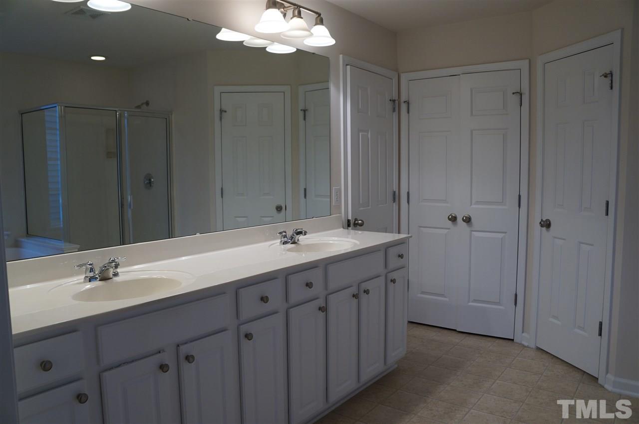 5415 Shaker Heights Lane Raleigh, NC 27613 - Photo 11 of 17 Gallery Image 11