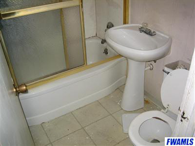 4501 Southwest Anthony Wayne Drive Fort Wayne, IN 46806 - Photo 4 of 5