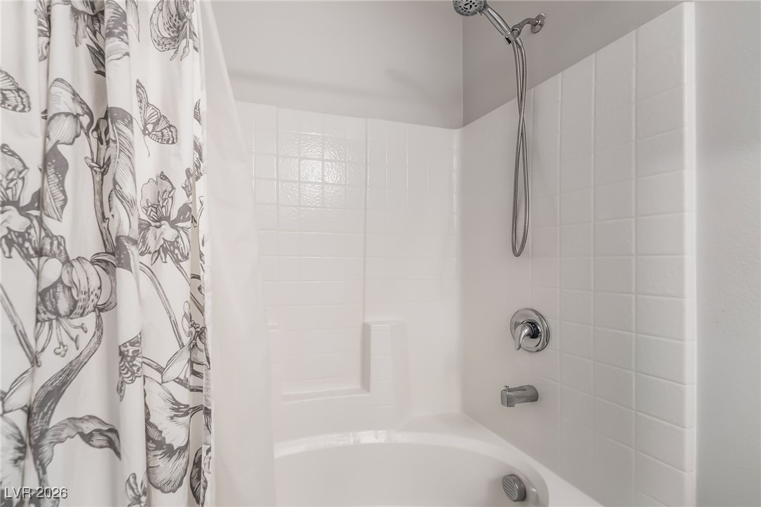 12235 Glass Desert Road, Unit 2 Las Vegas, NV 89183 - Photo 18 of 33 Full bath featuring shower / tub combo