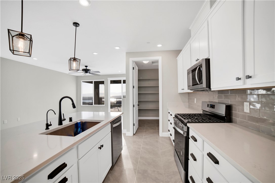 36 Stone Bluff Lane Henderson, NV 89011 - Photo 12 of 52