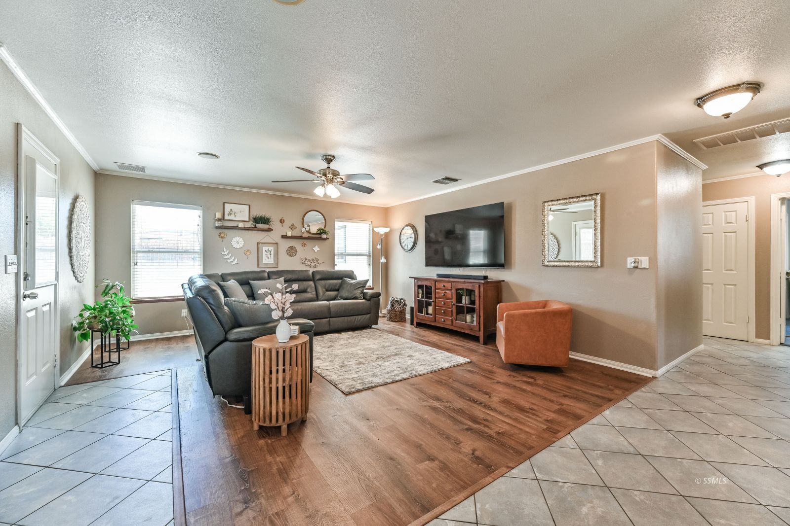 1525 South Yorktown Street Ridgecrest, CA 93555 - Photo 9 of 35