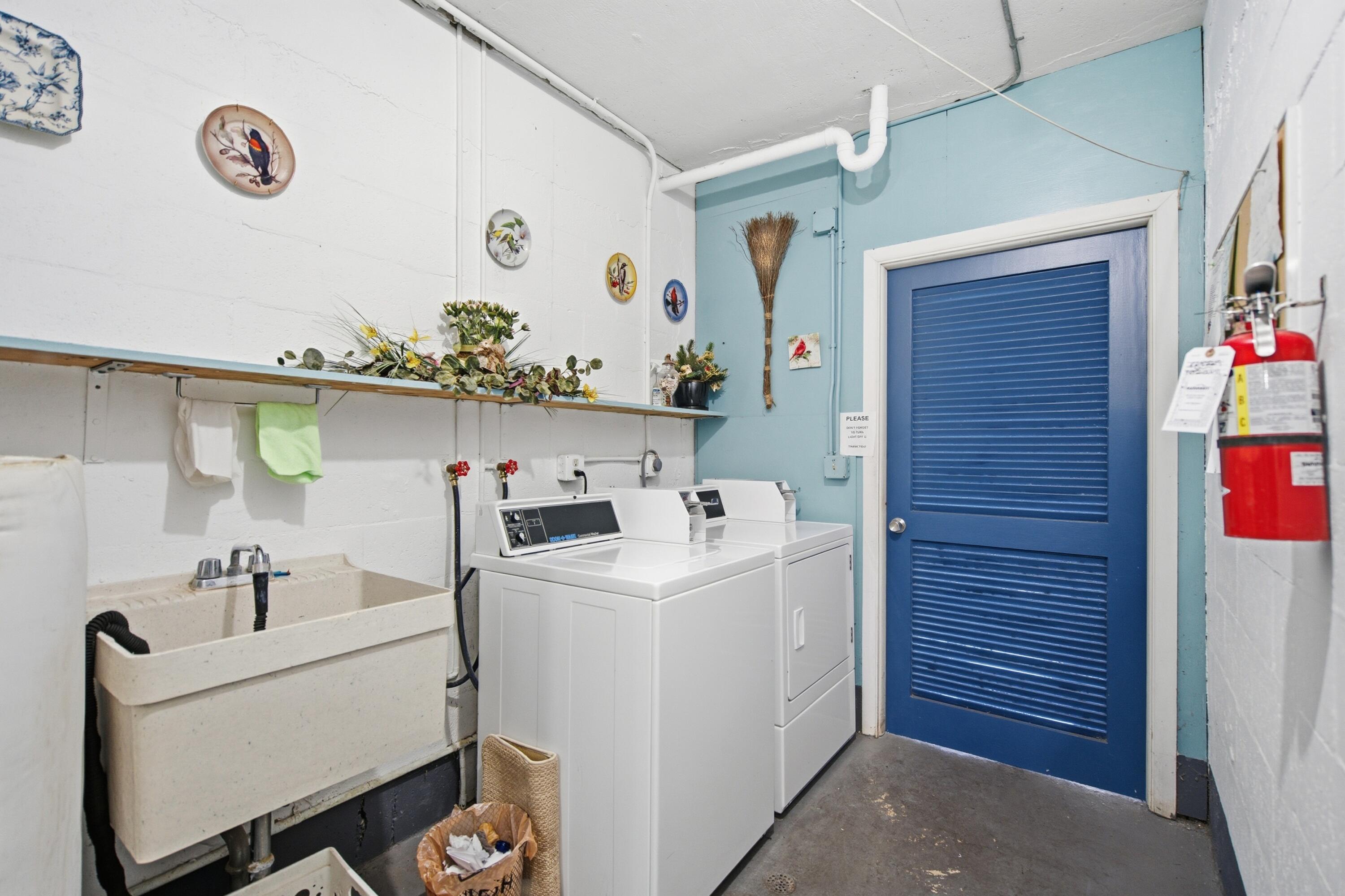 2929 Southeast Ocean Boulevard, Unit 1373 Stuart, FL 34996 - Photo 28 of 30 2929_SE_Ocean_Blvd_137-3_029