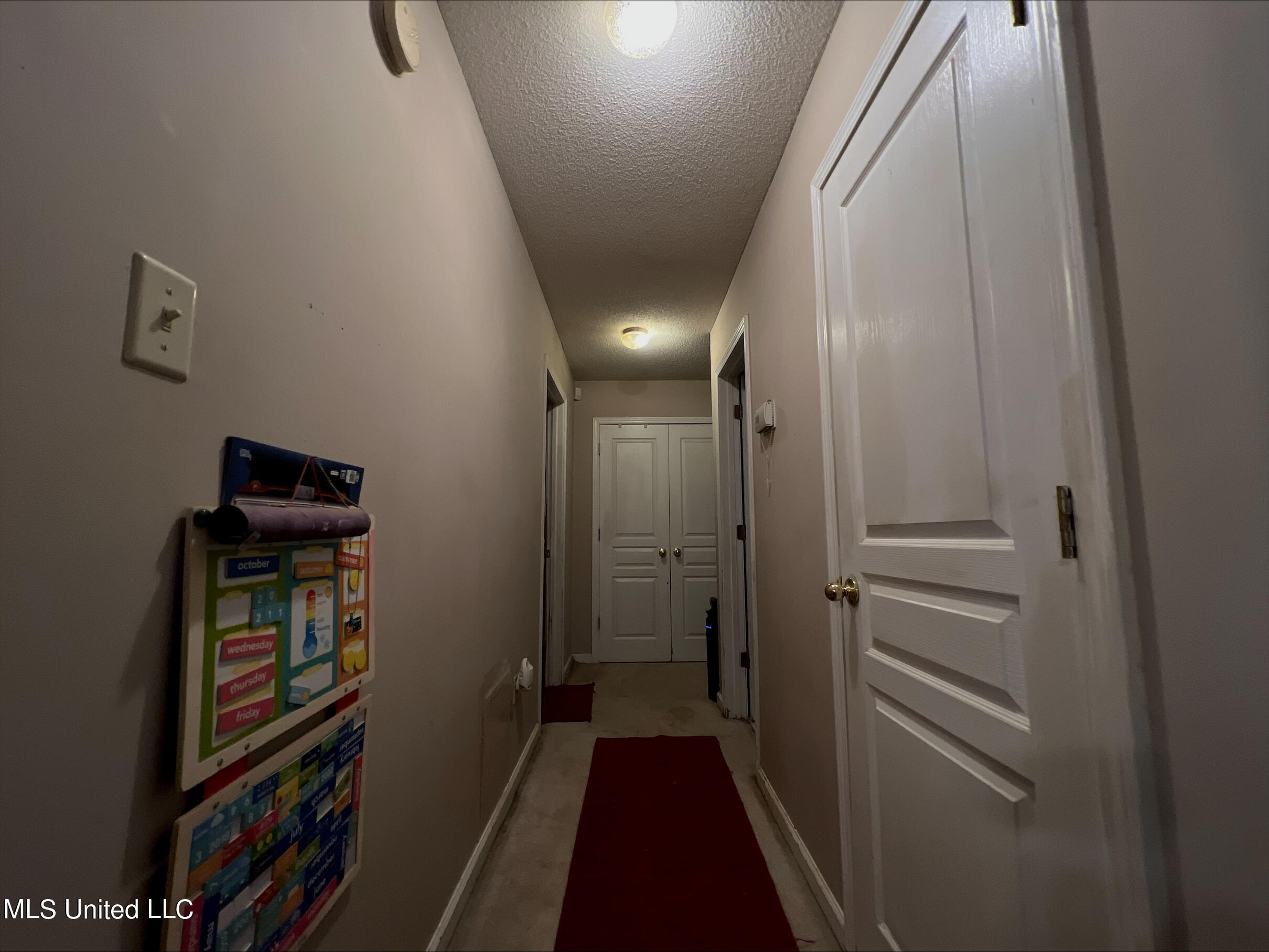 3767 Stateline Road West Southaven, MS 38671 - Photo 12 of 14 Hall
