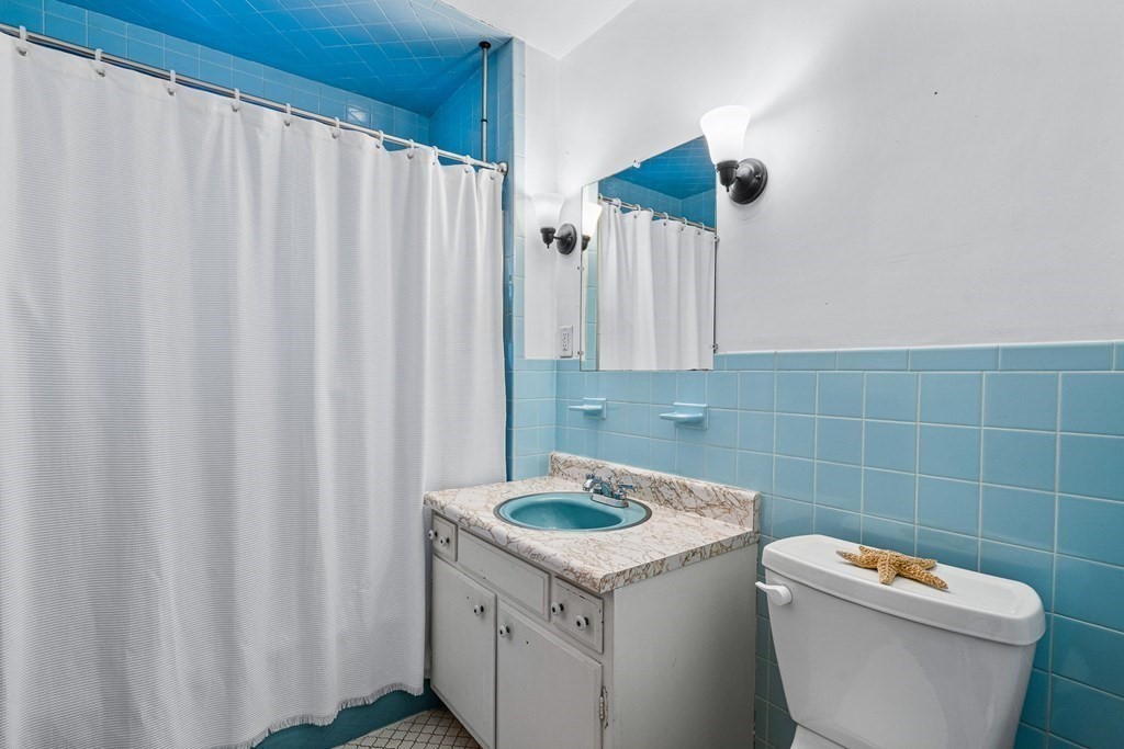 75 Clewley Road Medford, MA 02155 - Photo 11 of 39 Gallery Image 11