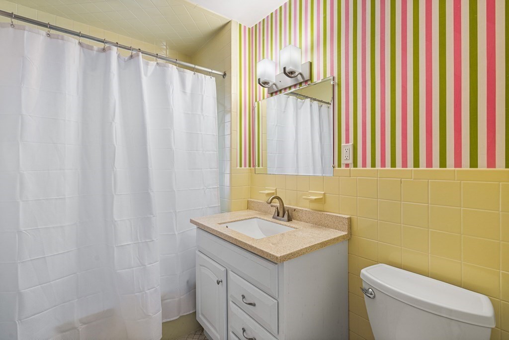 75 Clewley Road Medford, MA 02155 - Photo 33 of 39 Gallery Image 33