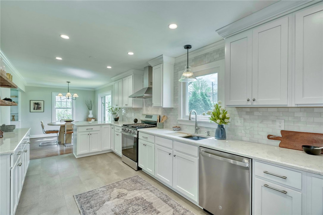 290 Idlewood Road Brighton, NY 14618 - Photo 15 of 39