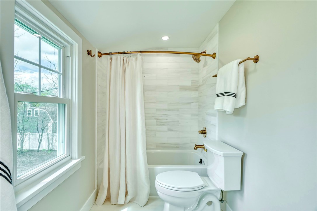 290 Idlewood Road Brighton, NY 14618 - Photo 24 of 39