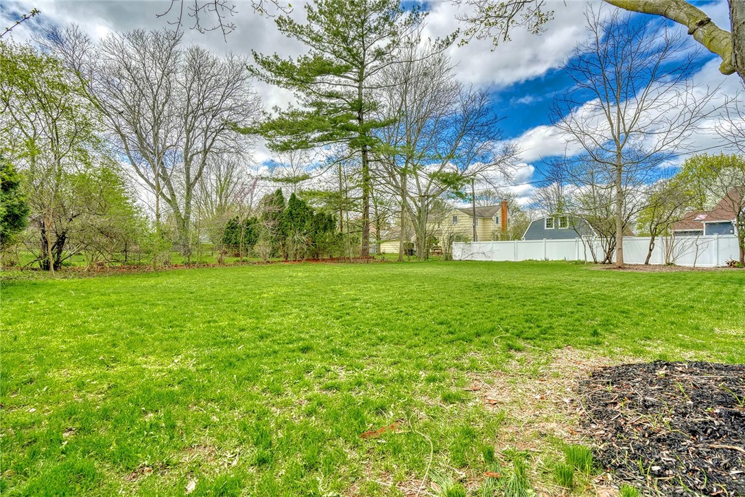 290 Idlewood Road Brighton, NY 14618 - Photo 36 of 39