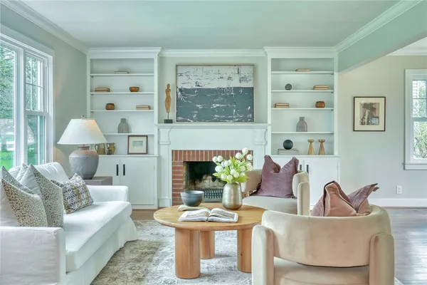 $469,950 | 290 Idlewood Road, Brighton, NY 14618