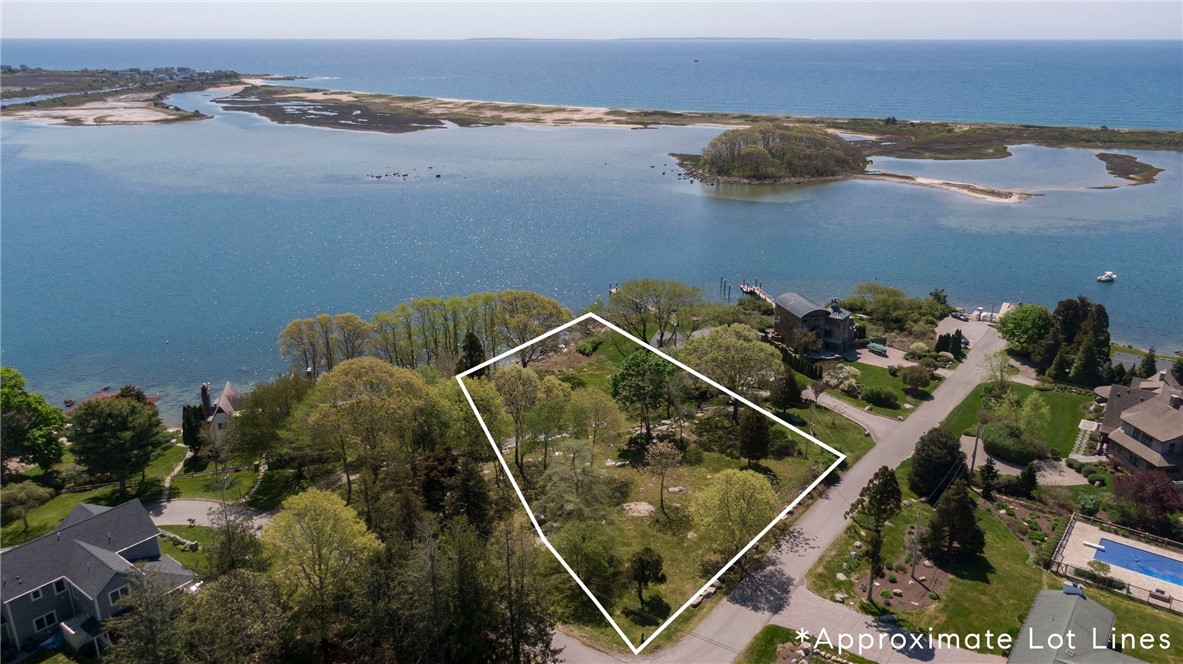 90 Wagner Road Westerly, RI 02891 - Photo 3 of 5