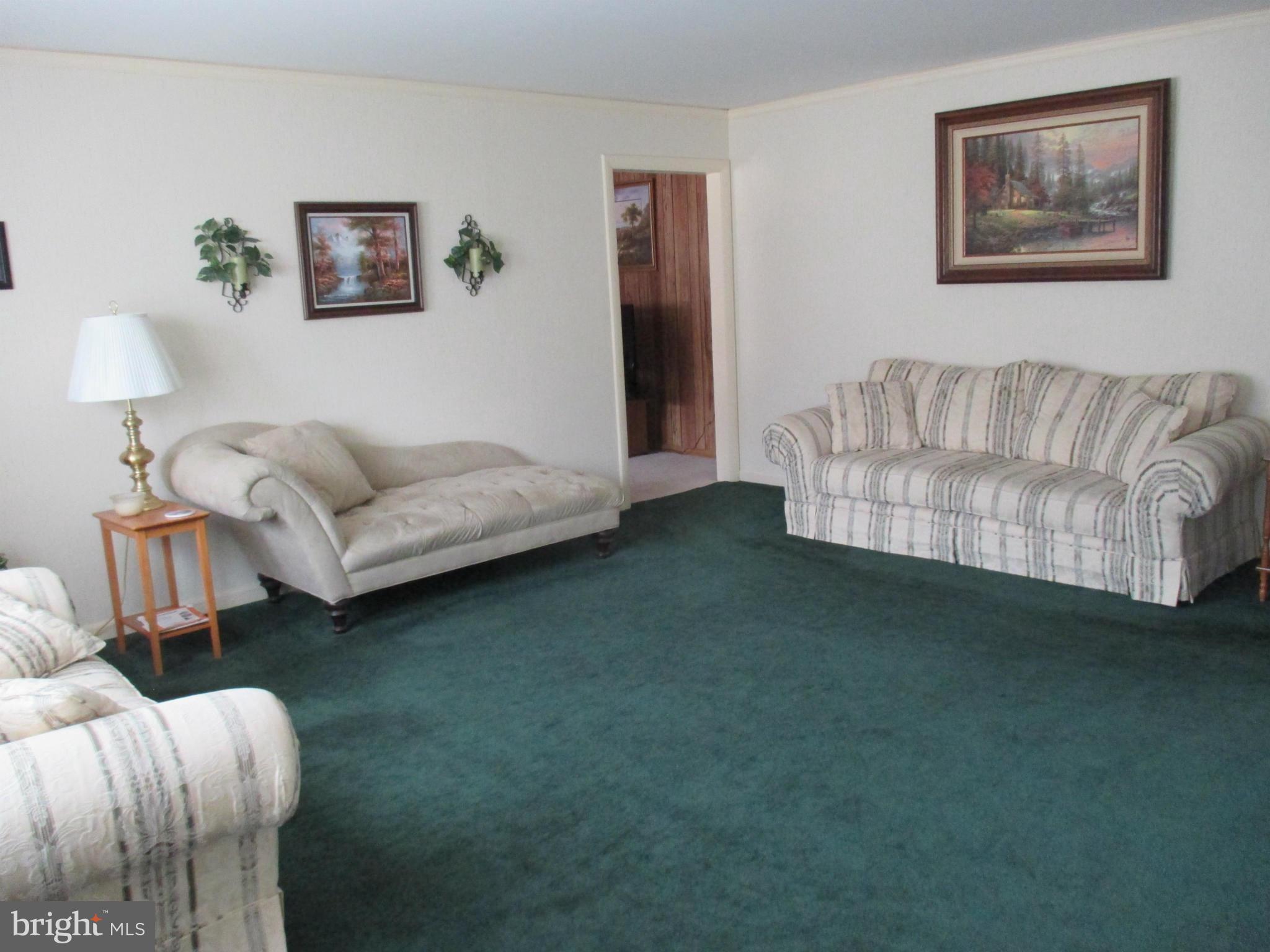 2230 Dairy Farm Road Odenton, MD 21113 - Photo 11 of 30 Living Room