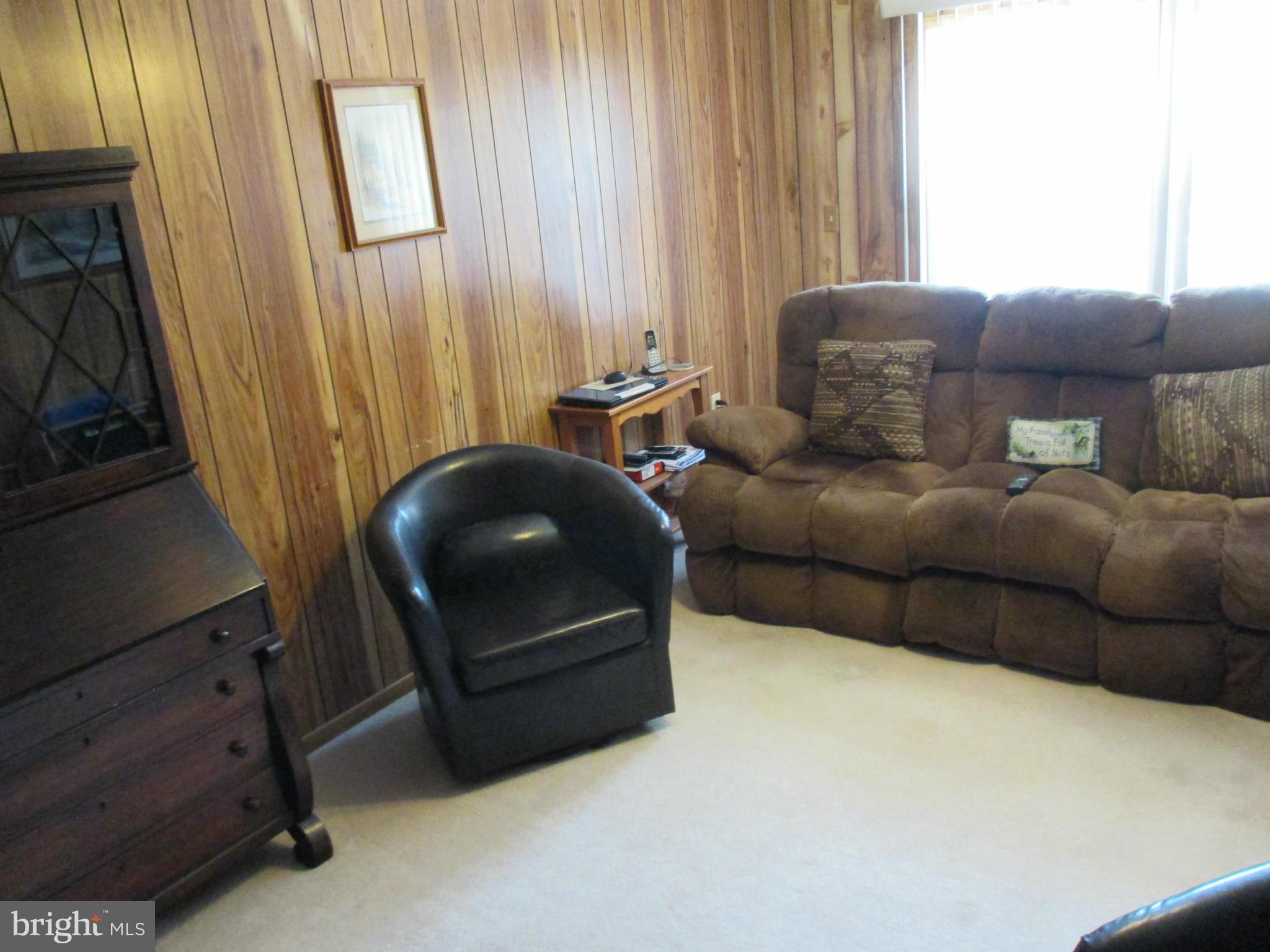 2230 Dairy Farm Road Odenton, MD 21113 - Photo 19 of 30 Family Room