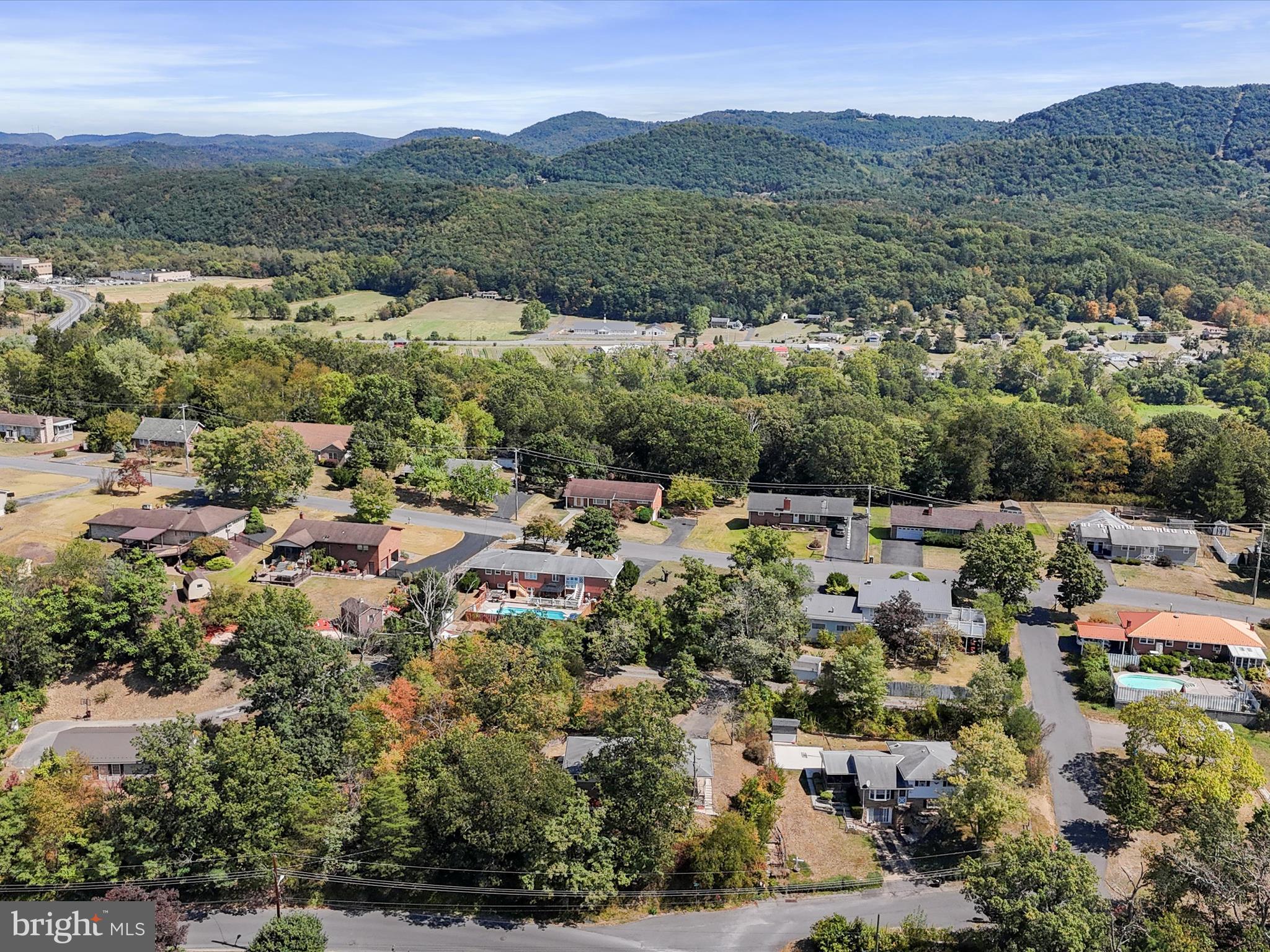 810 Winifred Road Cumberland, MD 21502 - Photo 43 of 45 an aerial view of residential house with outdoor space