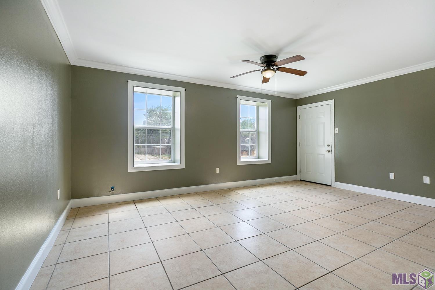 1135 Monet Drive Baton Rouge, LA 70806 - Photo 3 of 15