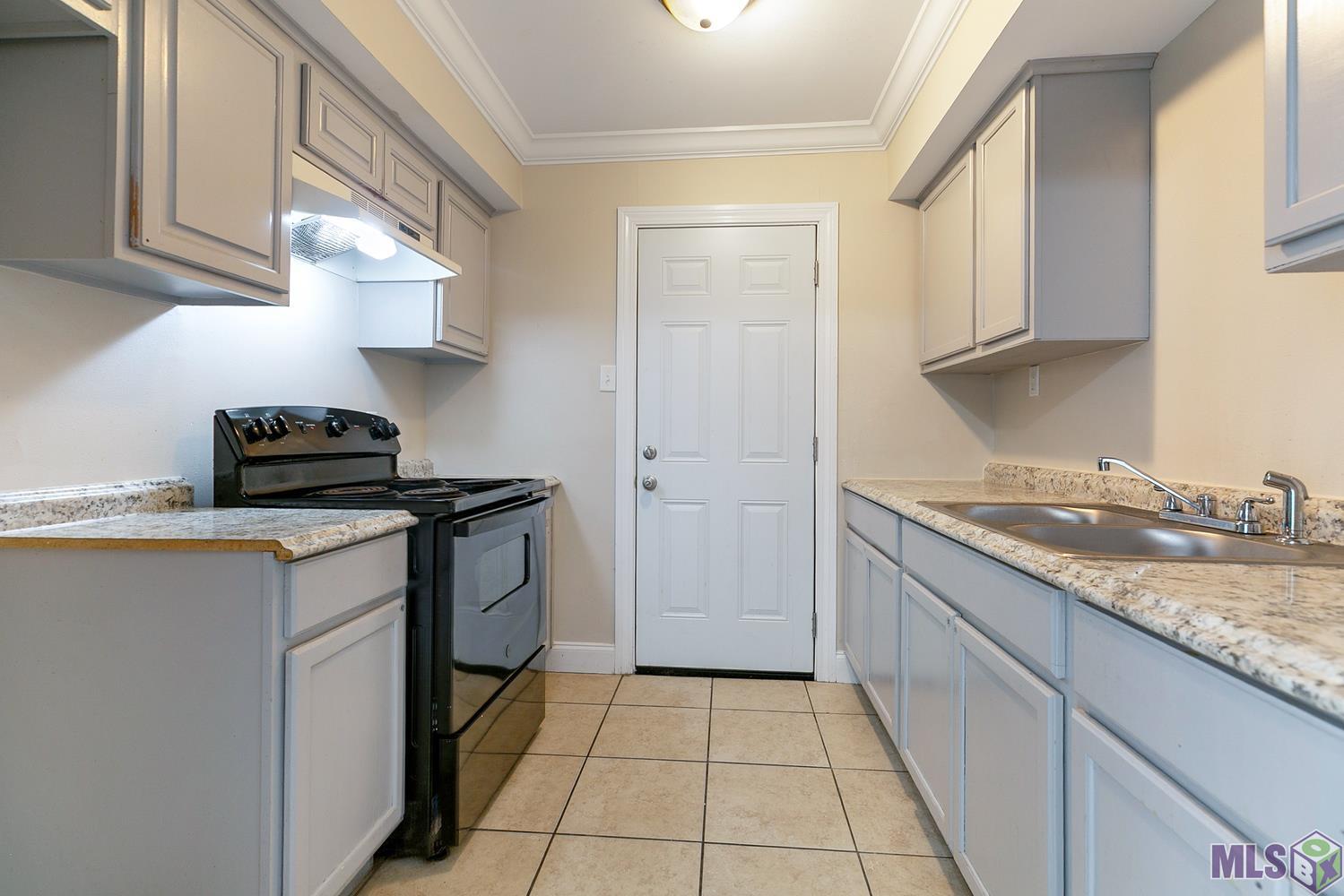 1135 Monet Drive Baton Rouge, LA 70806 - Photo 4 of 15