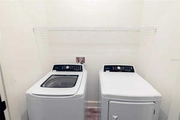 $2,432 | 1420 Lakefront Drive, Unit 2306, Sarasota, FL 34240