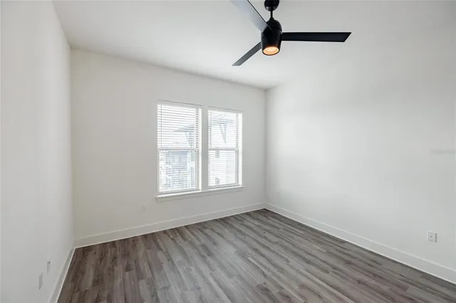 $2,256 | 1420 Lakefront Drive, Unit 3323, Sarasota, FL 34240