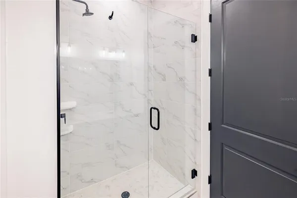 $2,432 | 1420 Lakefront Drive, Unit 2306, Sarasota, FL 34240