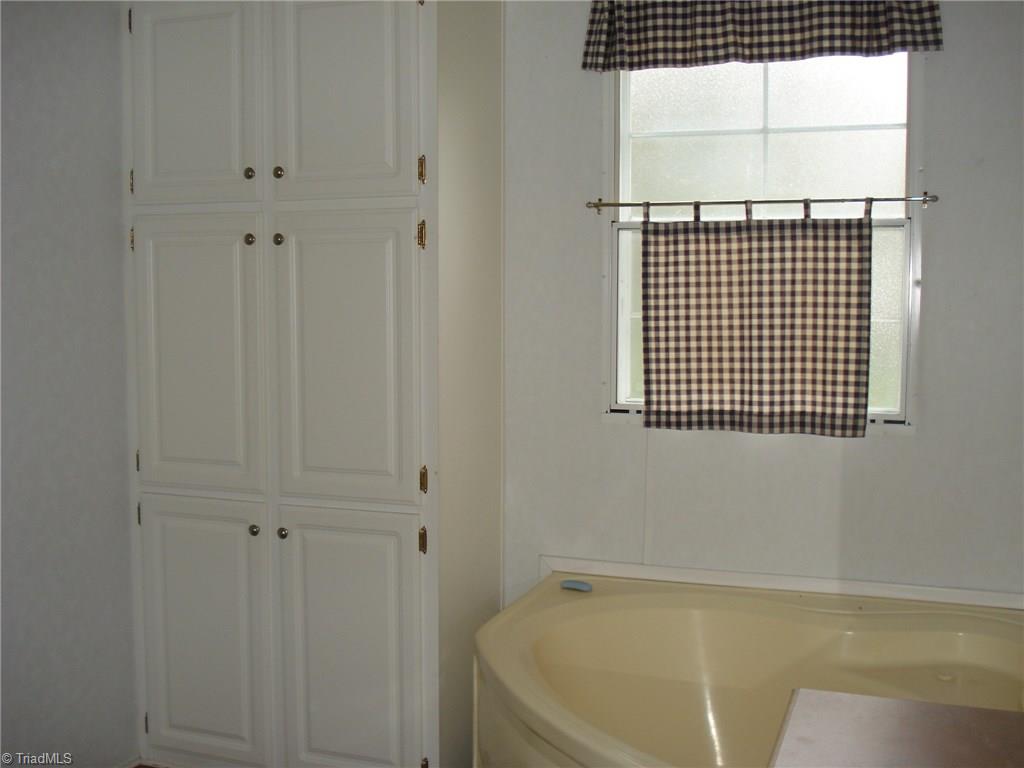 250 George Surratt Road Lexington, NC 27295 - Photo 12 of 28 Gallery Image 12