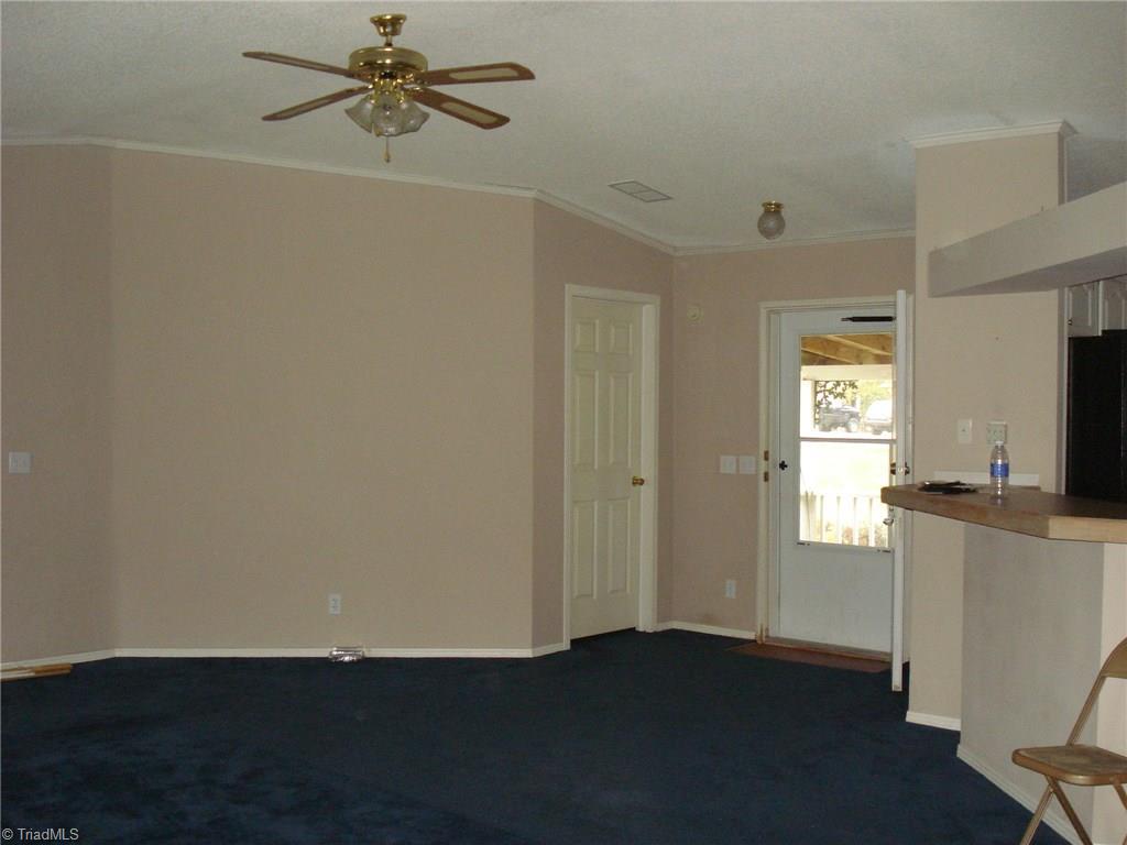 250 George Surratt Road Lexington, NC 27295 - Photo 3 of 28 Gallery Image 3