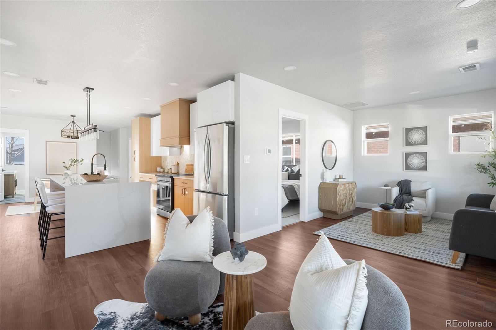 1577 Newton Street Denver, CO 80204 - Photo 8 of 33