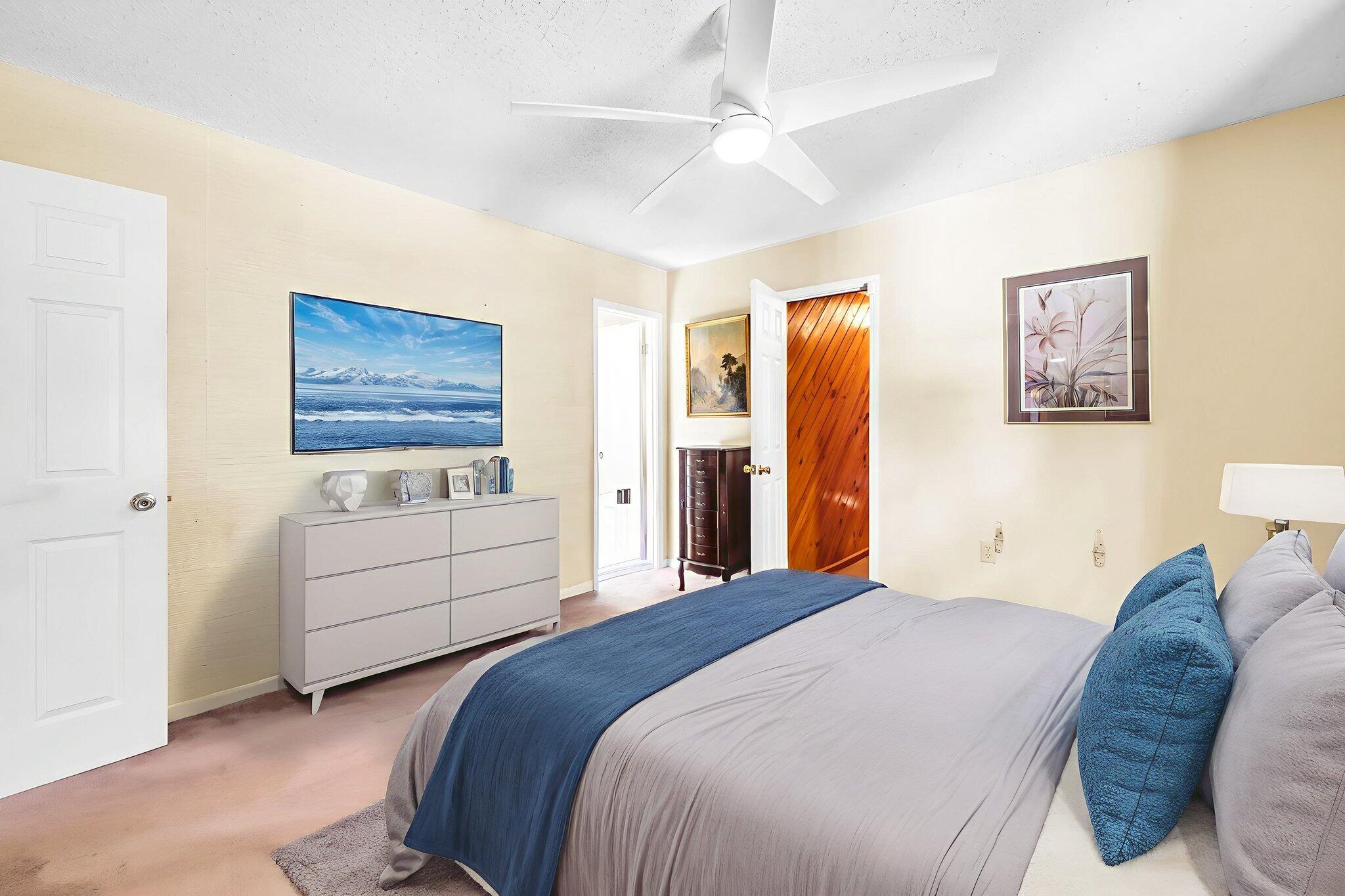 504 Kelly Street Destin, FL 32541 - Photo 34 of 92 a bedroom with a bed and a dresser