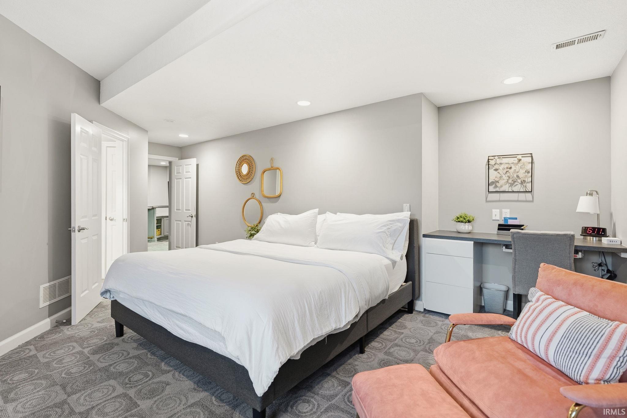 14731 Coldwater Road Fort Wayne, IN 46845 - Photo 20 of 36