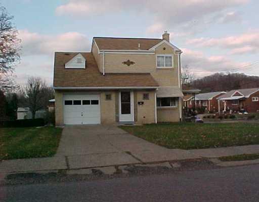 913 Harmony Road Baden, PA 15005 - Photo 1 of 8