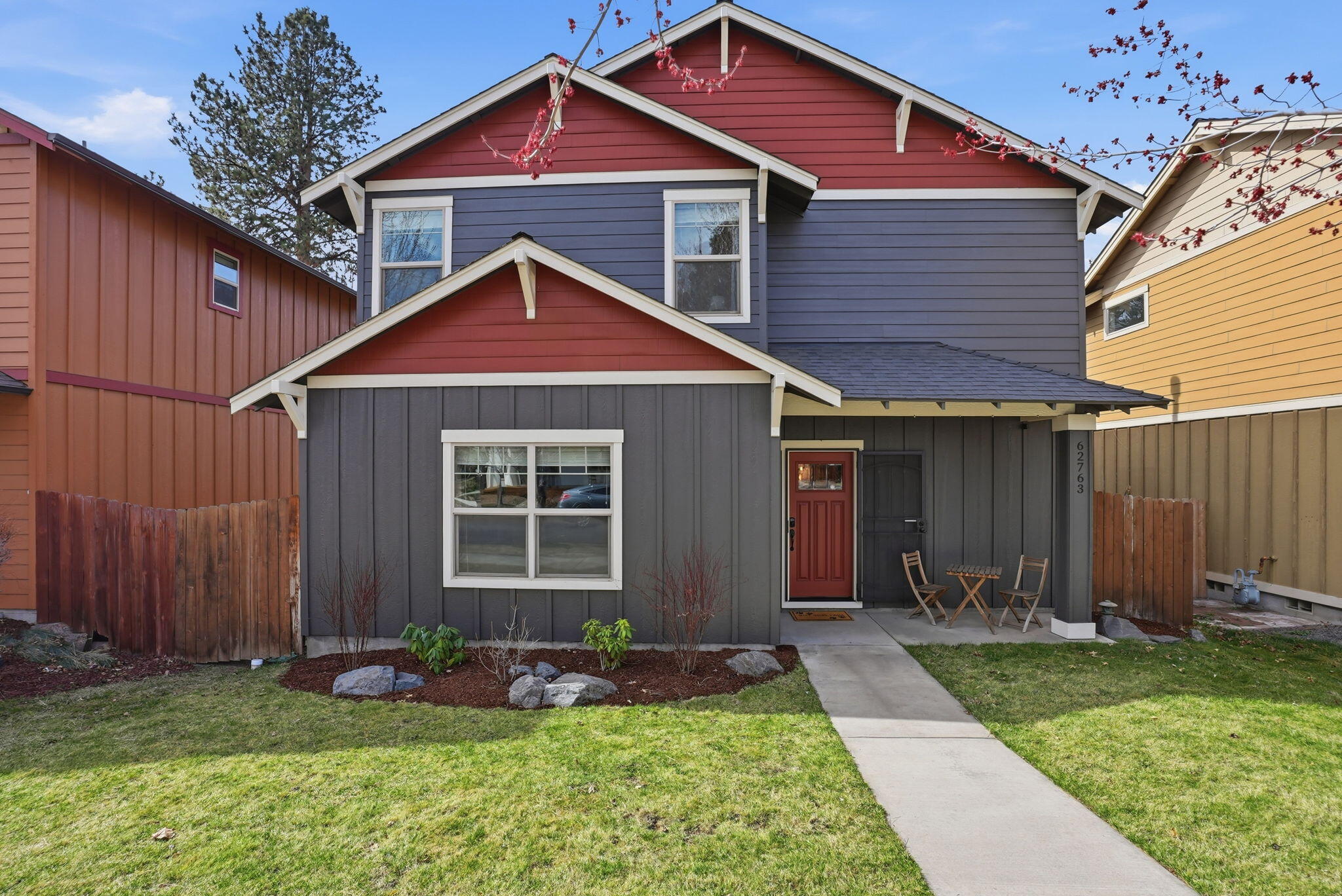 62763 Hawkview Road Bend, OR 97701 - Photo 1 of 41 1-web-or-mls-Riley_Visuals_018