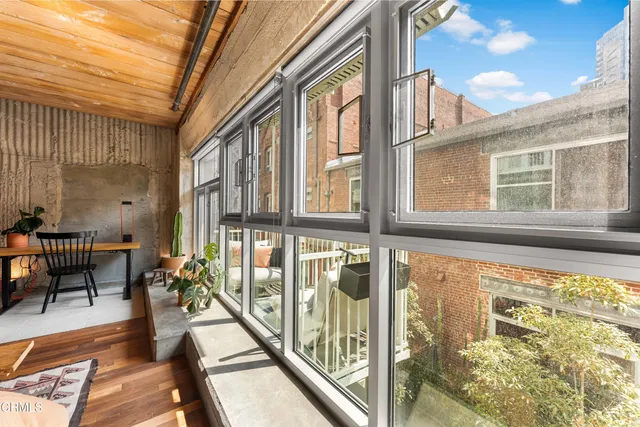 $699,000 | 530 South Hewitt Street, Unit 244, Los Angeles, CA 90013